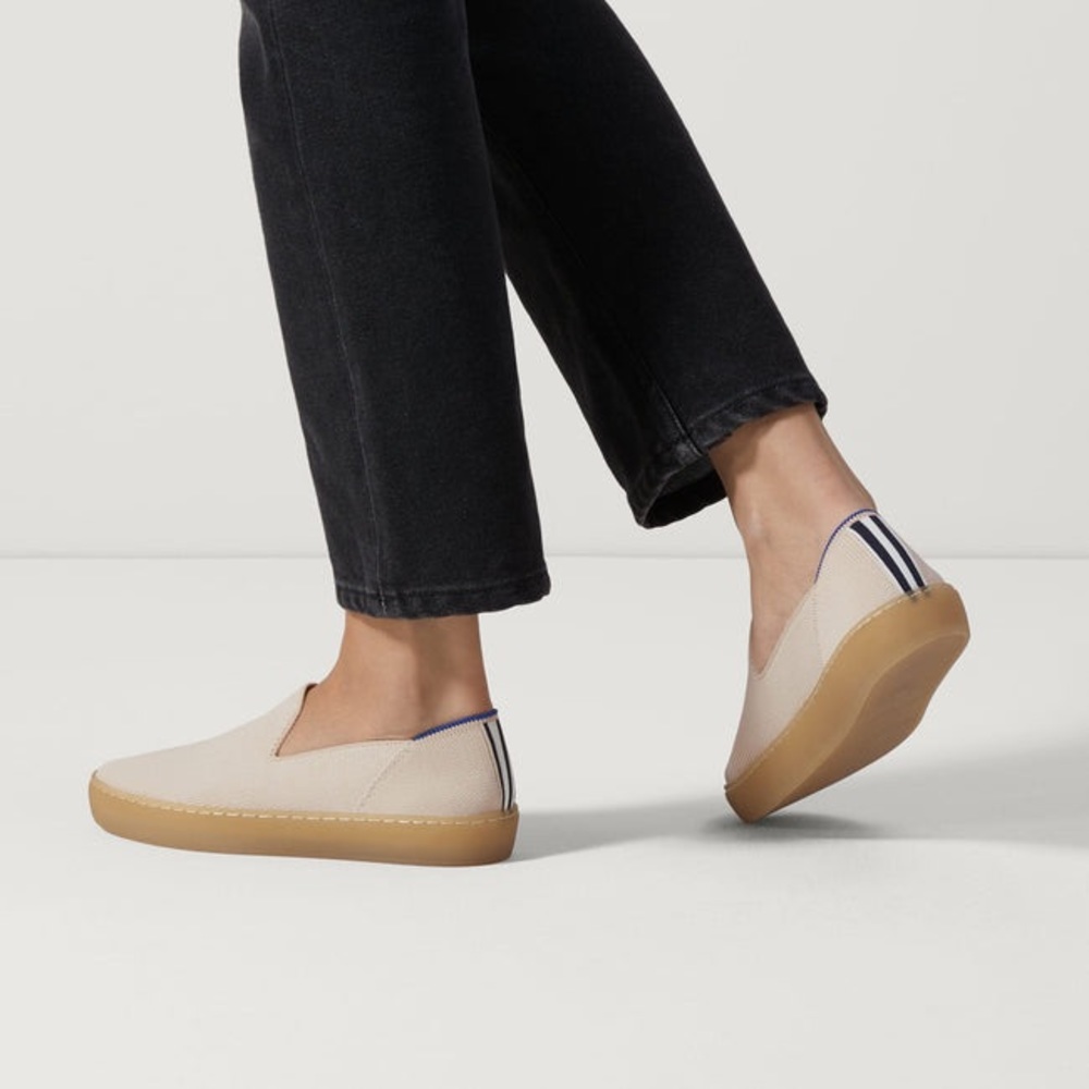 NWT giftable Rothy’s the original slip on sneaker vanilla bean size 8.5